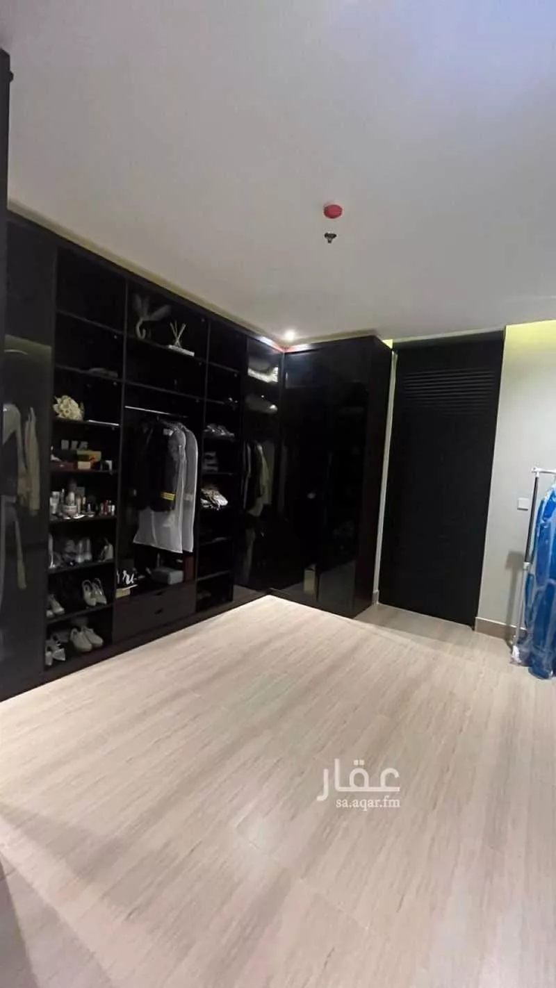 شقة 3 غرف في الحمرا 4