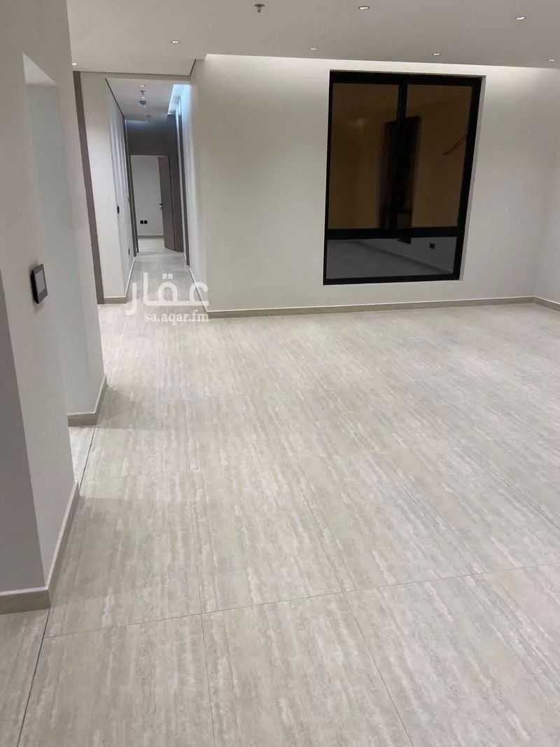 شقة 3 غرف في الحمرا 4