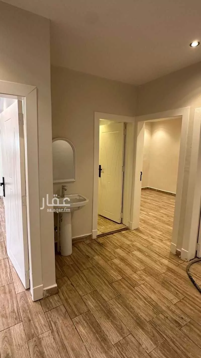 3 bedroom apartment in Al Yamamah 1