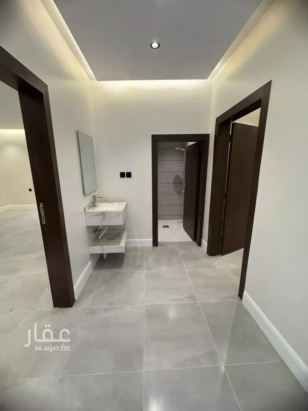 فيلا 21 غرف في الشفا 3