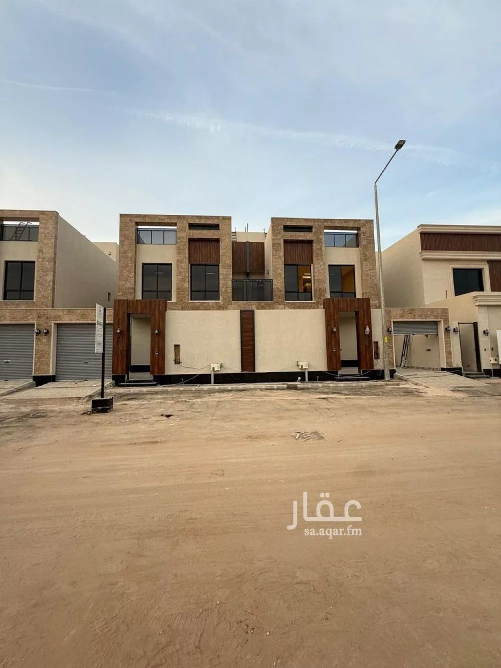 فيلا 5 غرف في الرمال