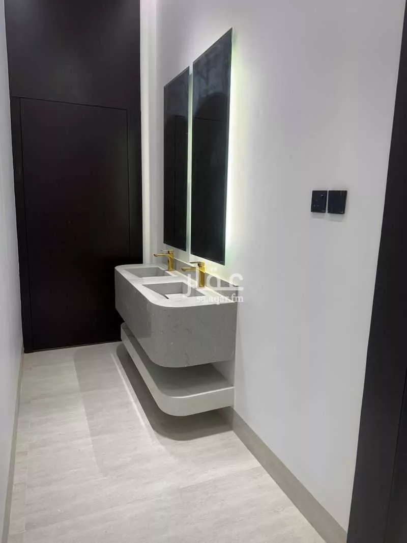 فيلا 6 غرف في الخليج 4