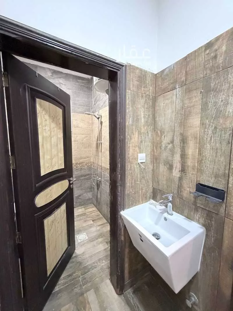 دور 1 غرف في الملقا 2