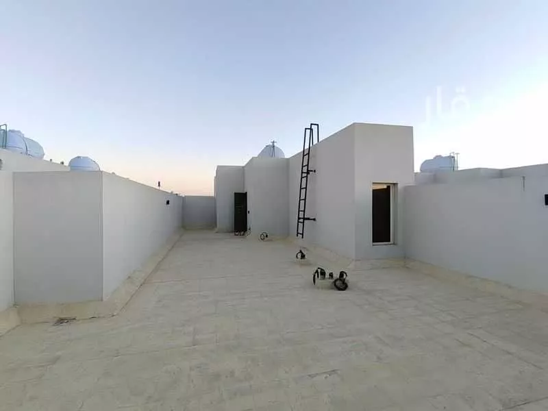 4 bedroom villa in Al Janadriyah, Riyadh 15