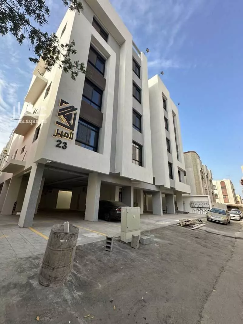 شقة 5 غرف في الروضة 1