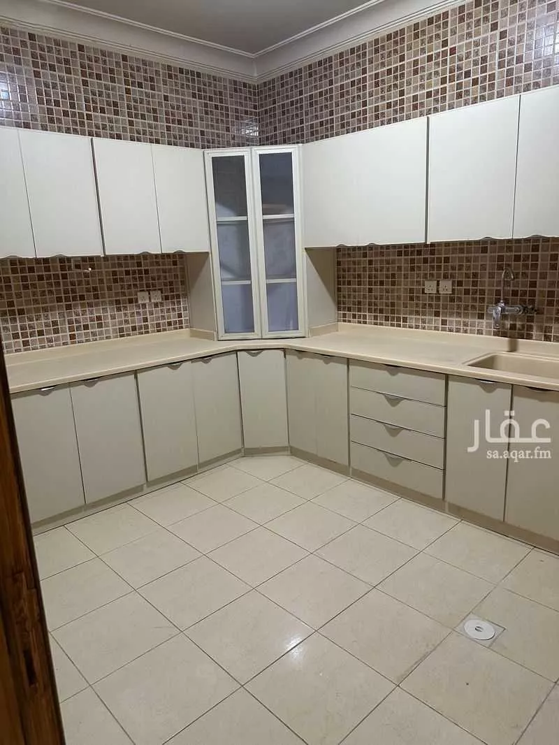 شقة 5 غرف في قرطبة 4