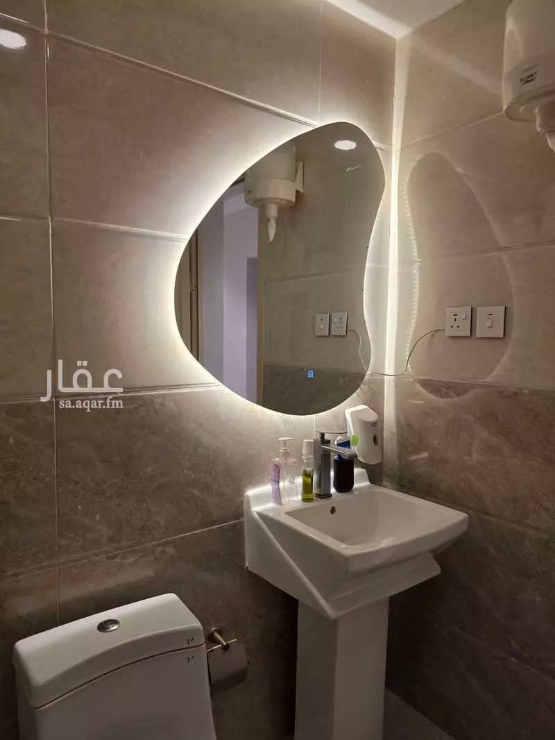 شقة 5 غرف في الشعلة 5