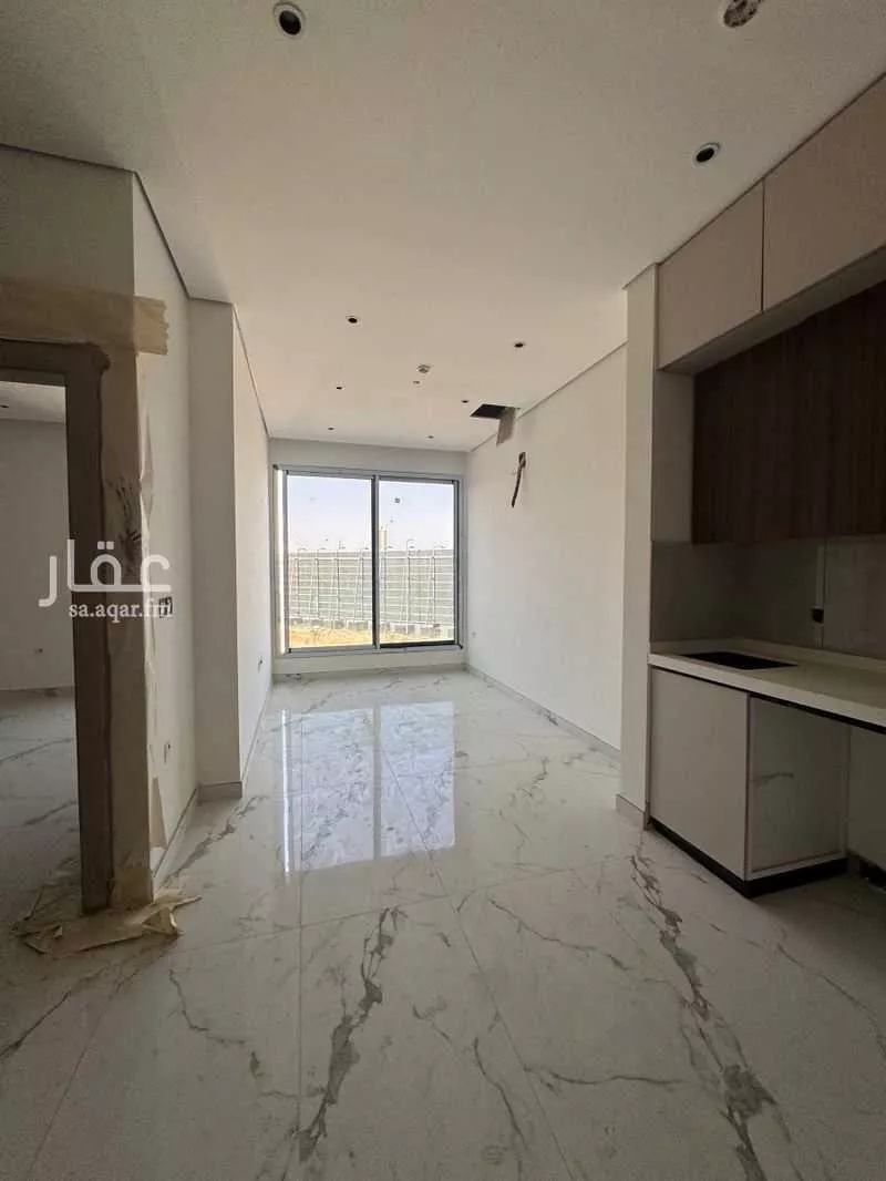 100 bedroom building in Al Malaz, Riyadh 8