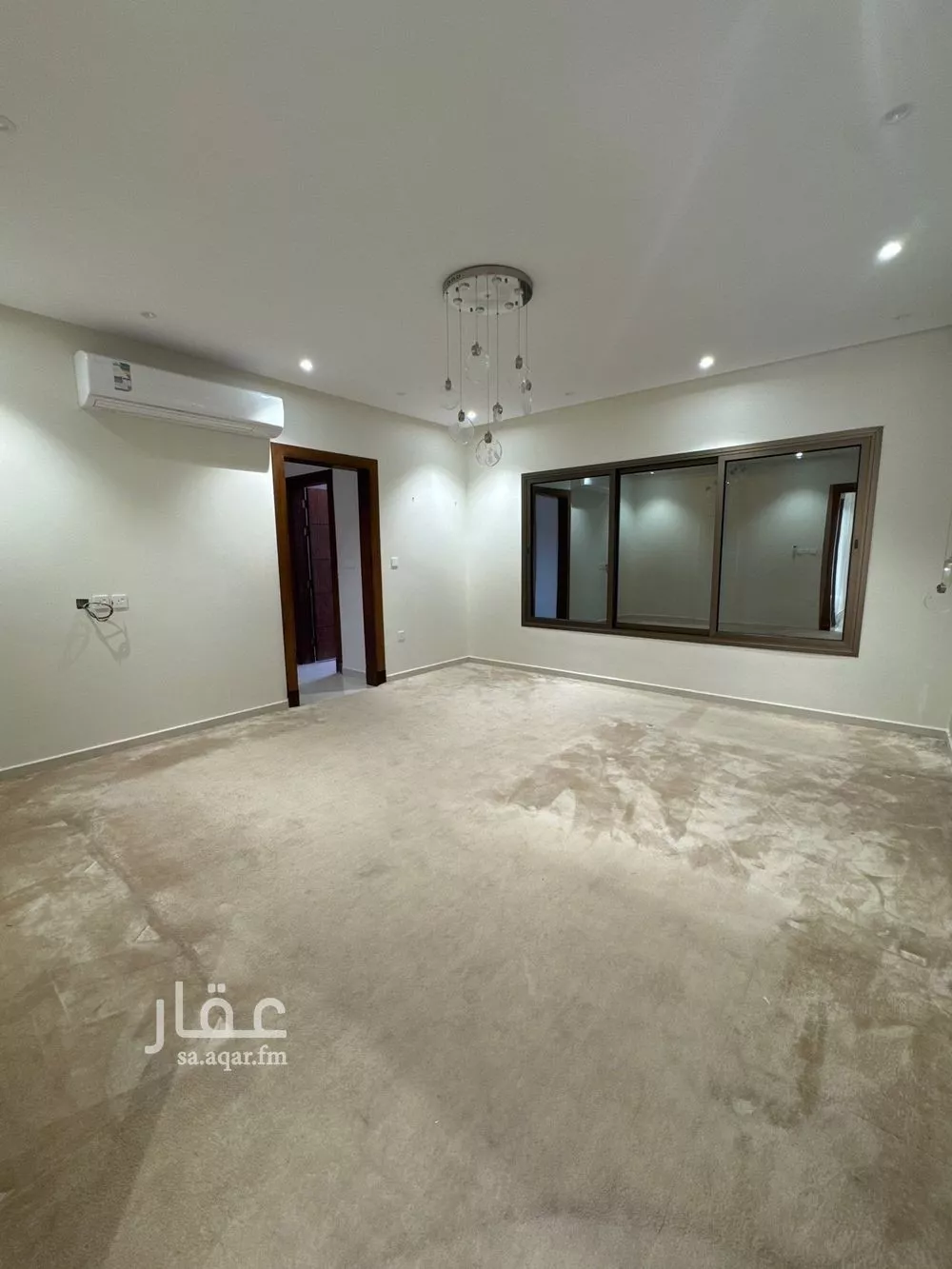 4 bedroom villa in Ar Rakah Al Janubiyah, Eastern Province 8