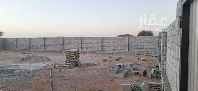 أرض 310 م² في بنبان 4
