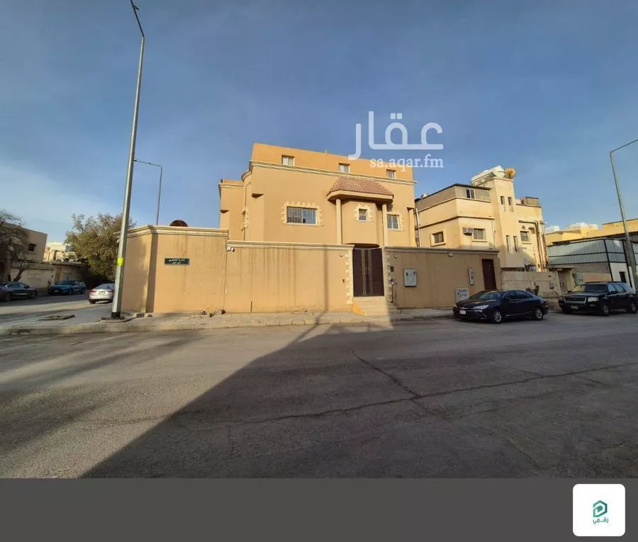 فيلا 5 غرف في الملز 4