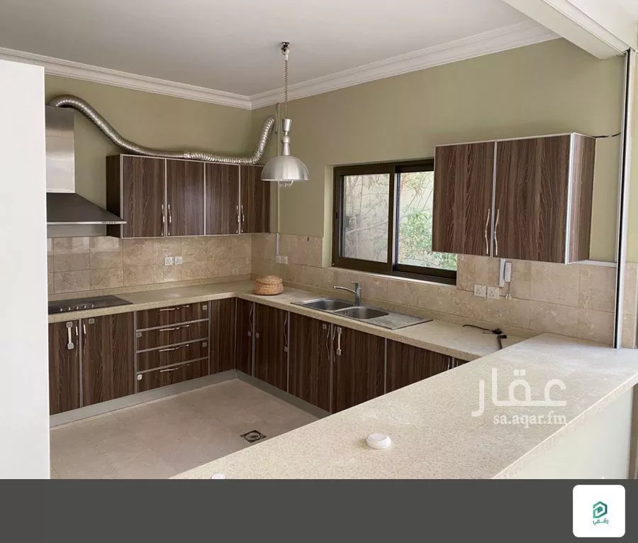 فيلا 5 غرف في النخيل 4