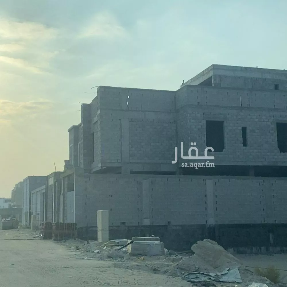 فيلا 9 غرف في الصدفة 2