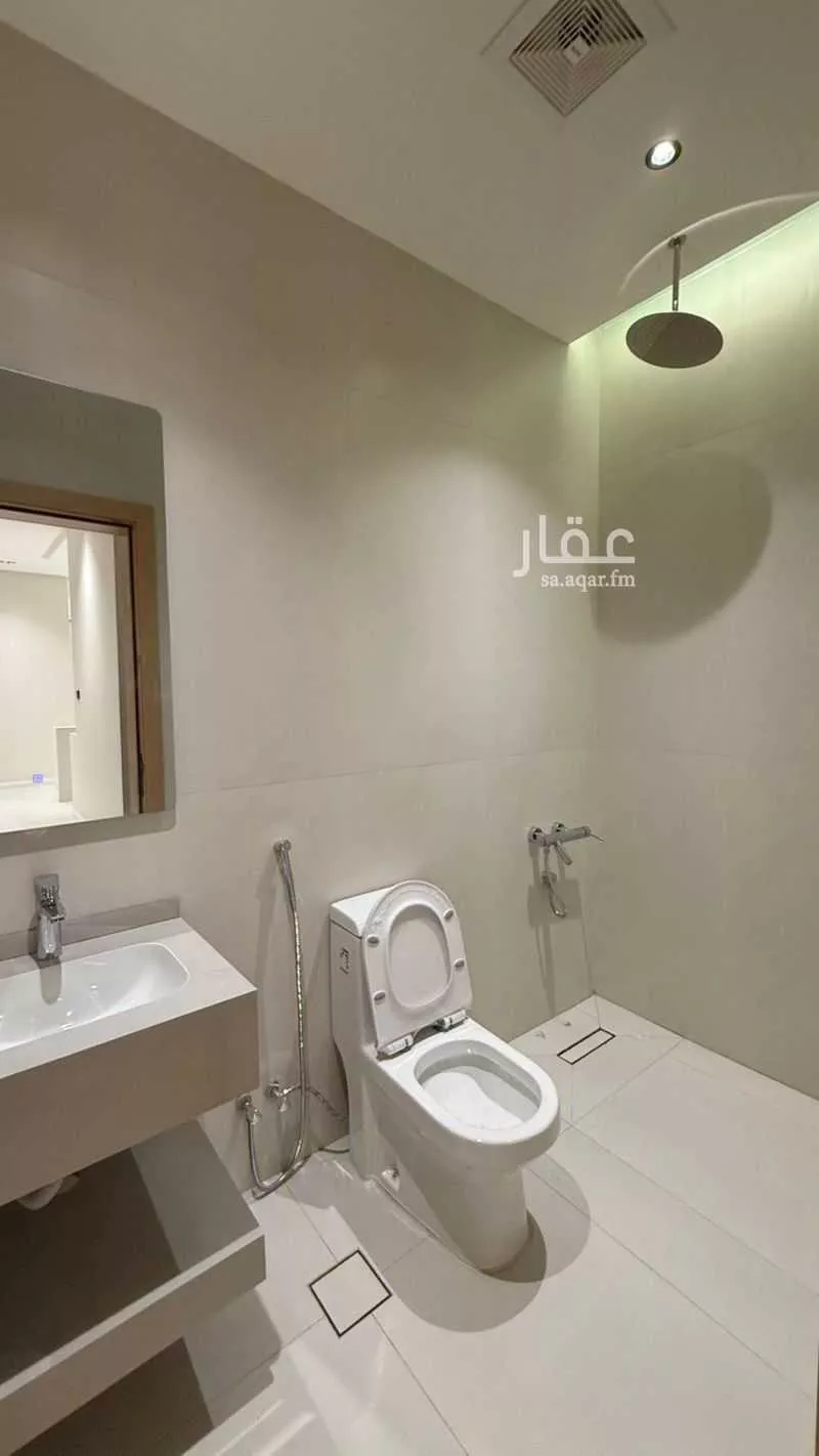 شقة 4 غرف في الريان 5