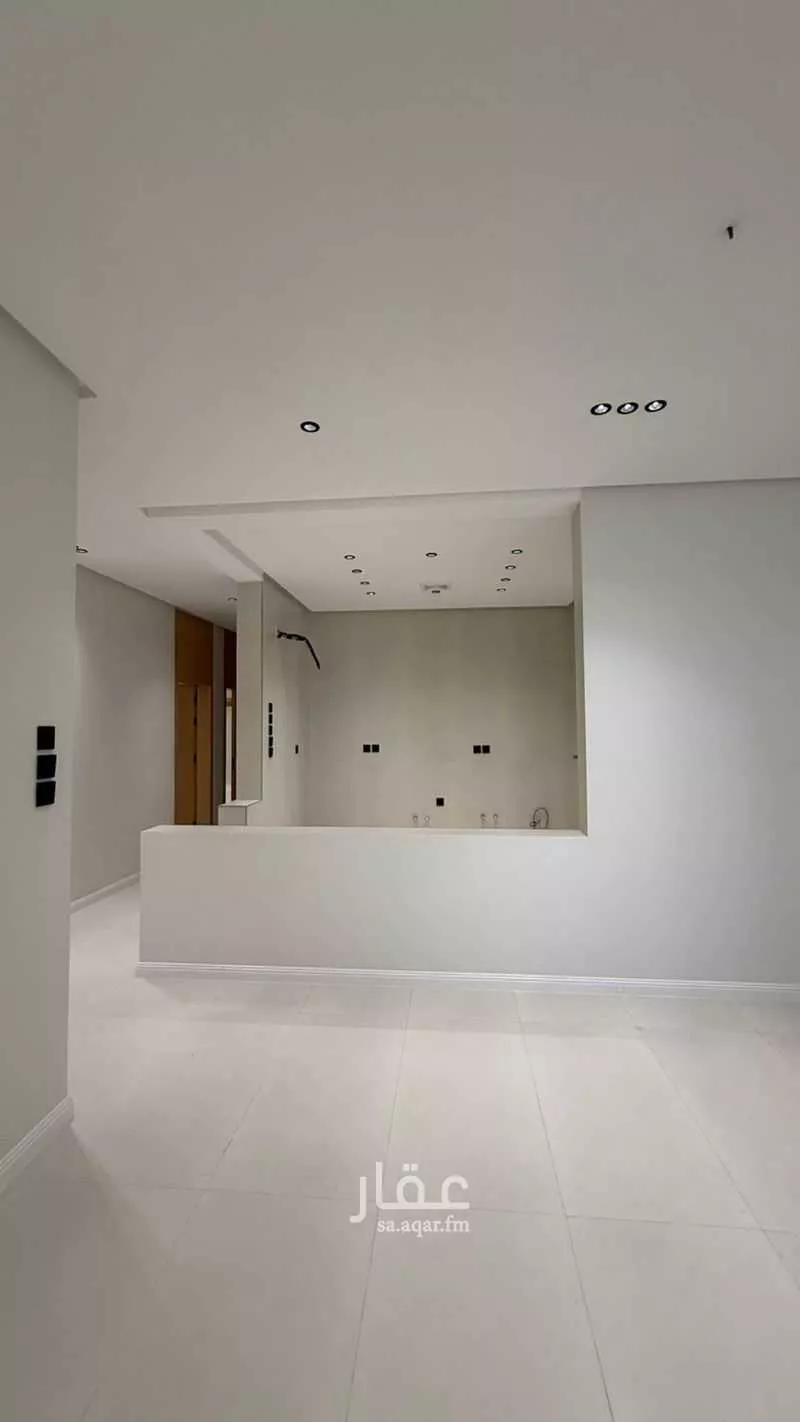 شقة 4 غرف في الريان 3