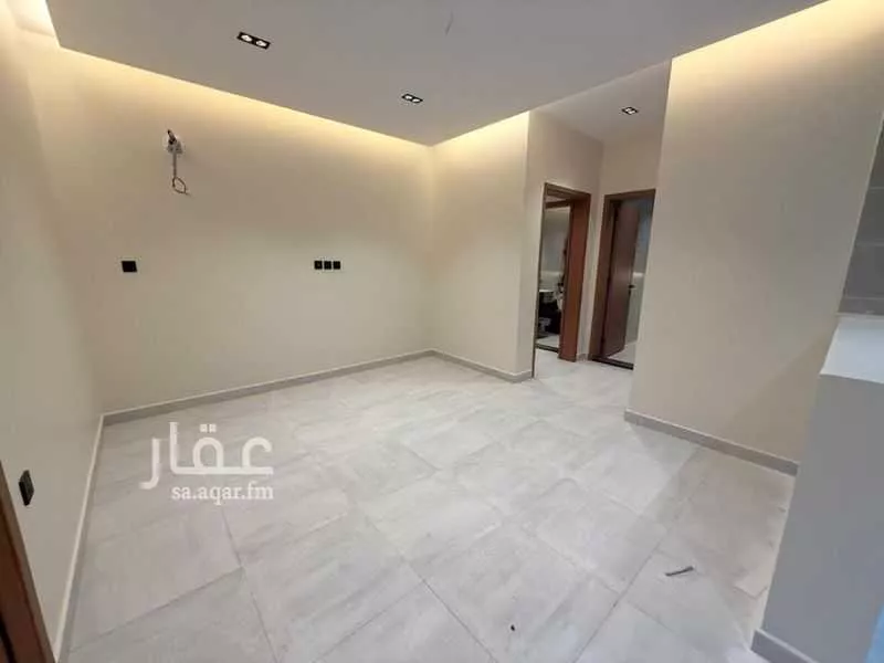 شقة 3 غرف في النزهة 2