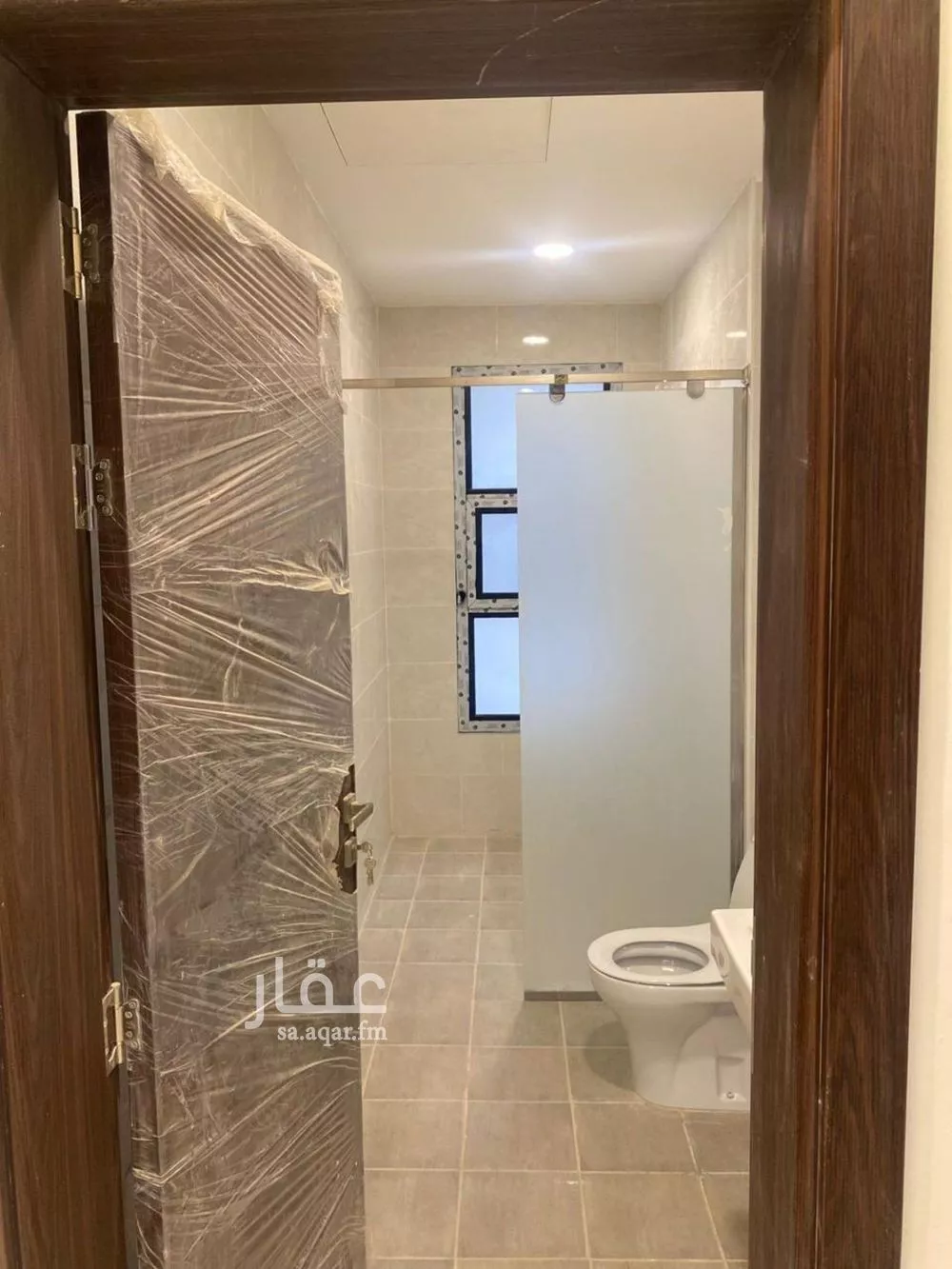 فيلا 4 غرف في الجنادرية 3