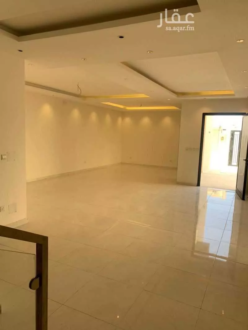 3 bedroom villa in Al Janadriyah, Riyadh 8