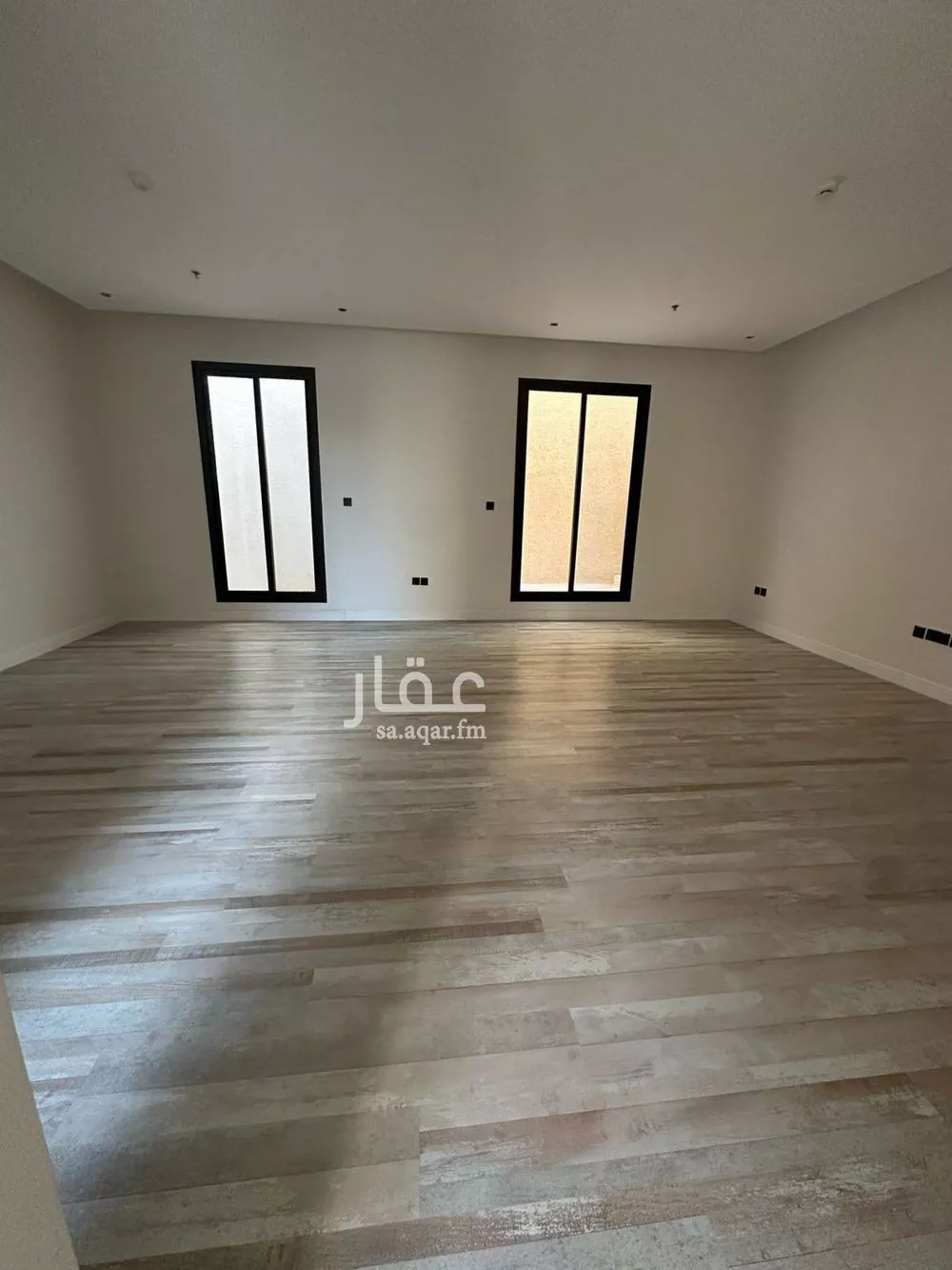 شقة 3 غرف في العارض 1