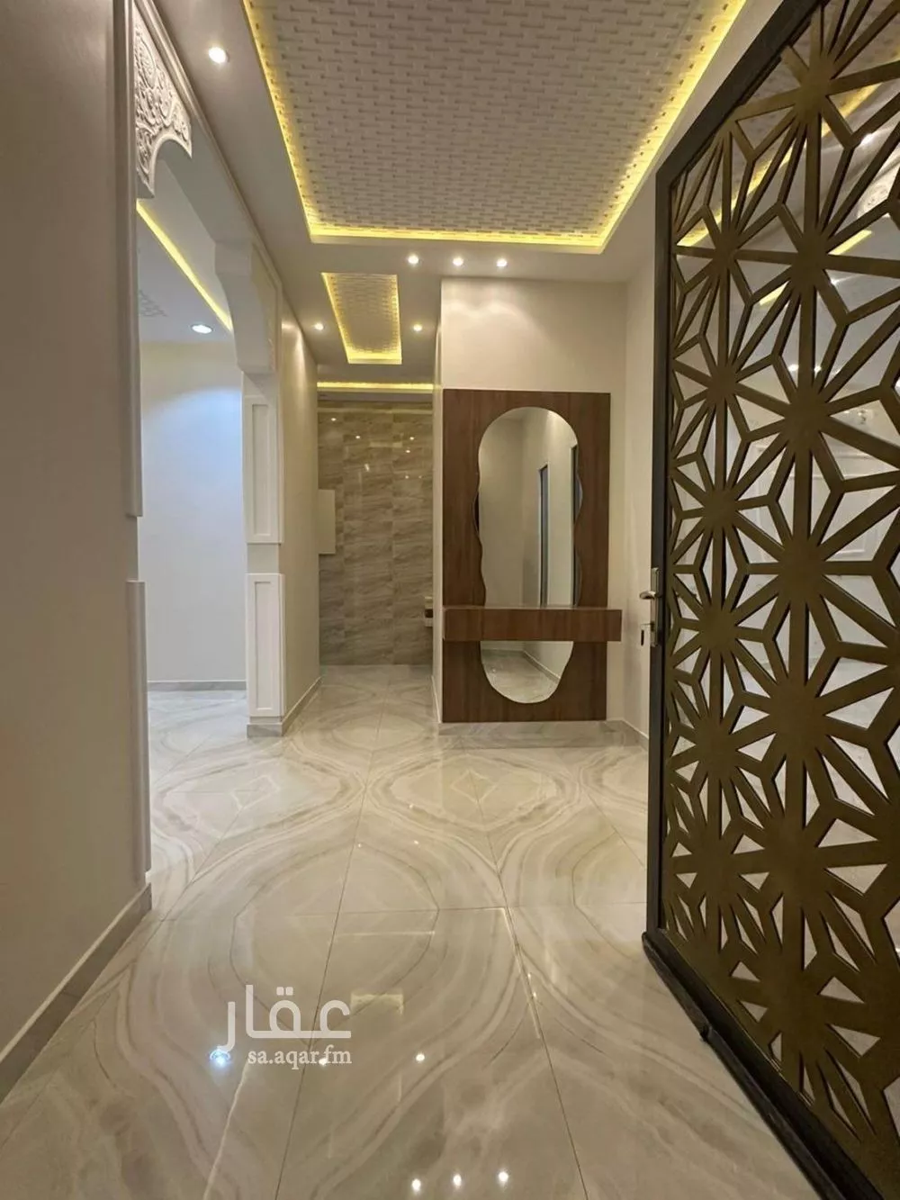 فيلا 5 غرف في النرجس 2