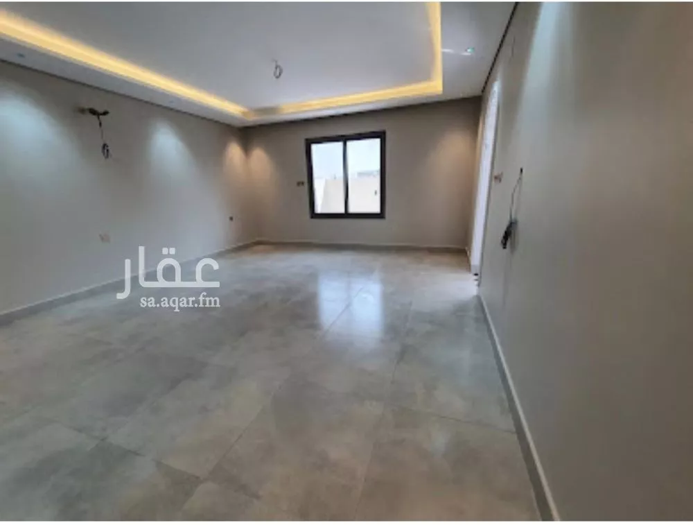 5 bedroom villa in King Fahd 5