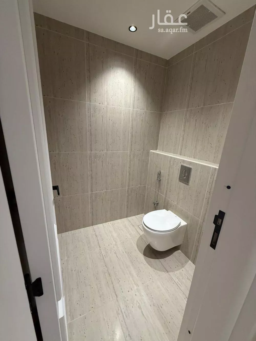 3 bedroom apartment in Irqah, Riyadh 6