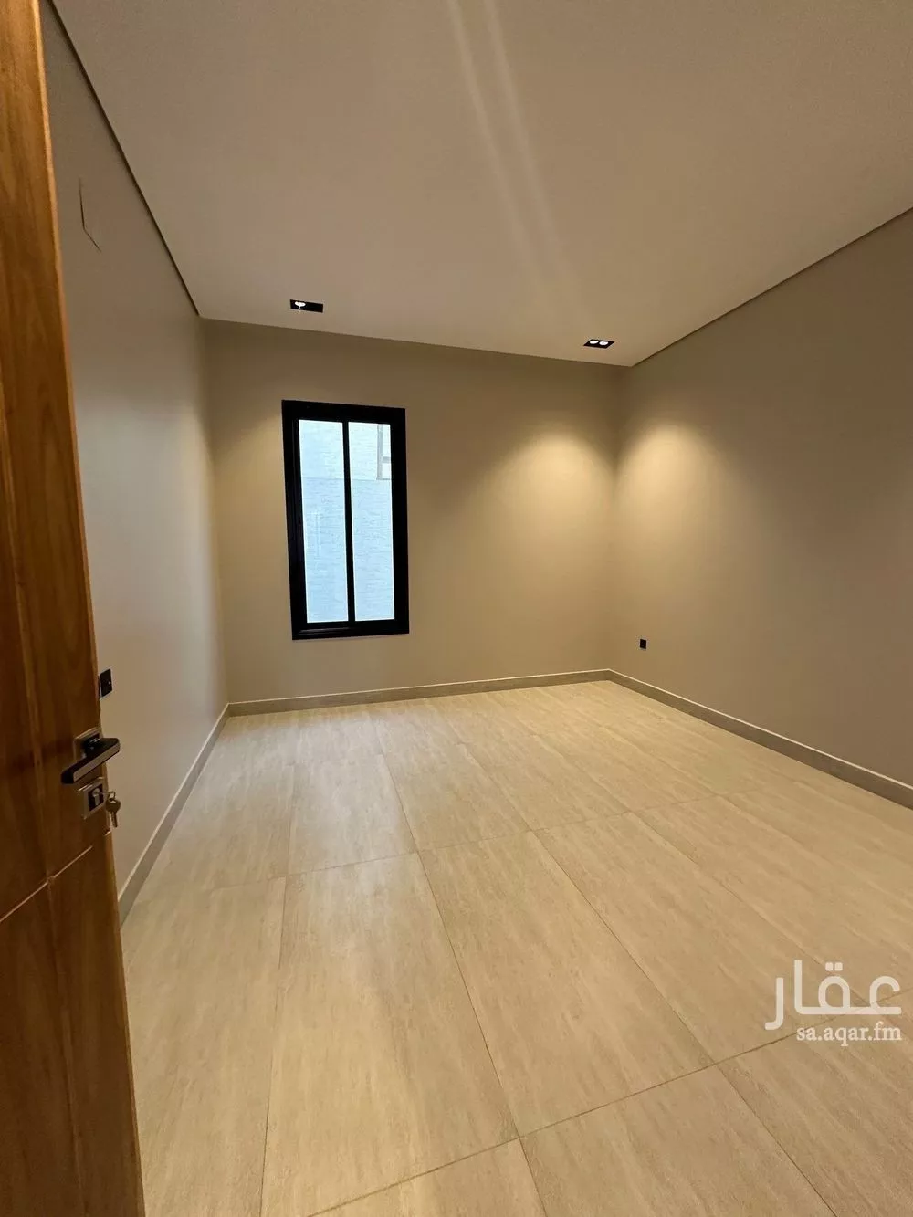 فيلا 5 غرف في الرمال 1