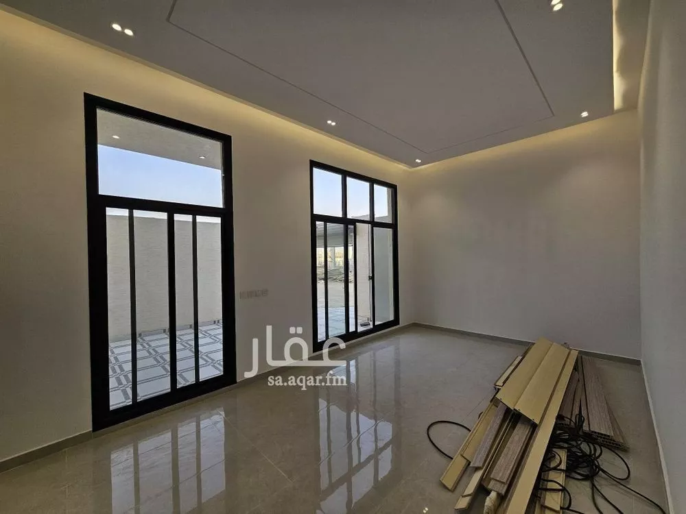 4 bedroom villa in Al Maizilah, Riyadh 7