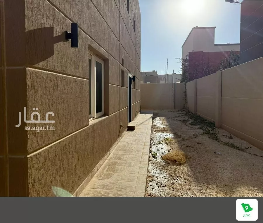 فيلا 4 غرف في الرياض 5