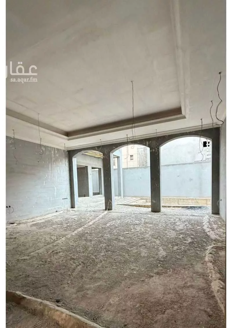 فيلا 6 غرف في الملقا 3