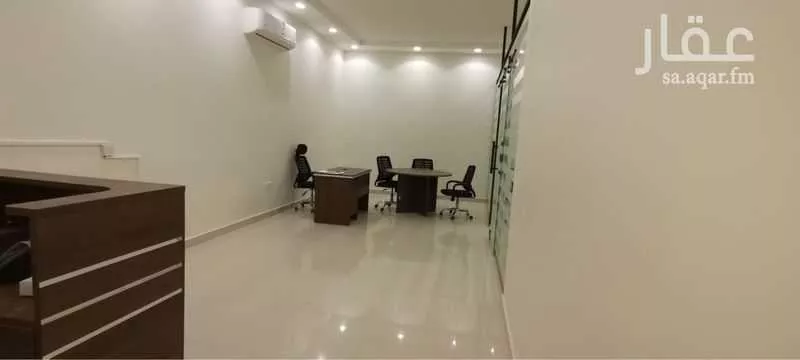 1 bedroom office in Al Qairawan, Riyadh 6