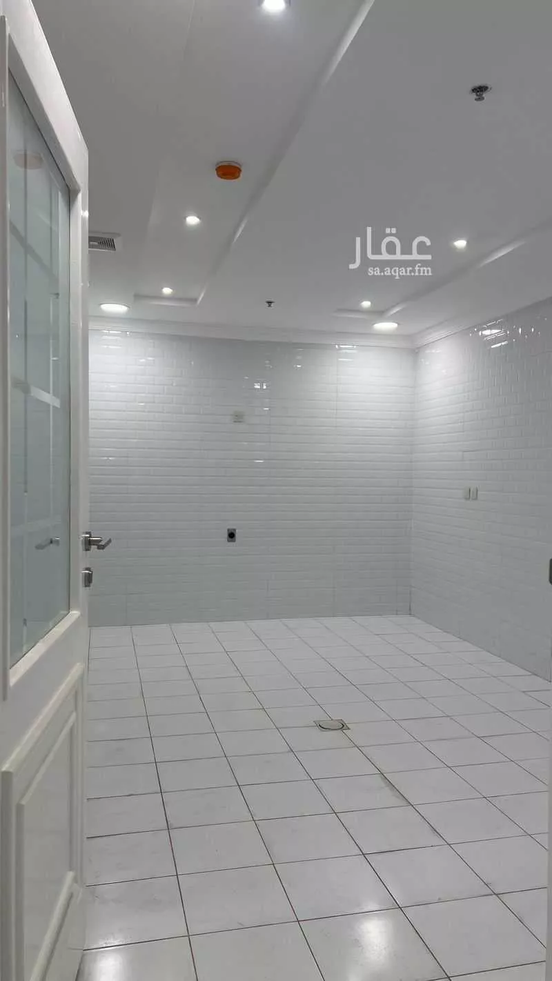 5 bedroom apartment in Al Hamra 2