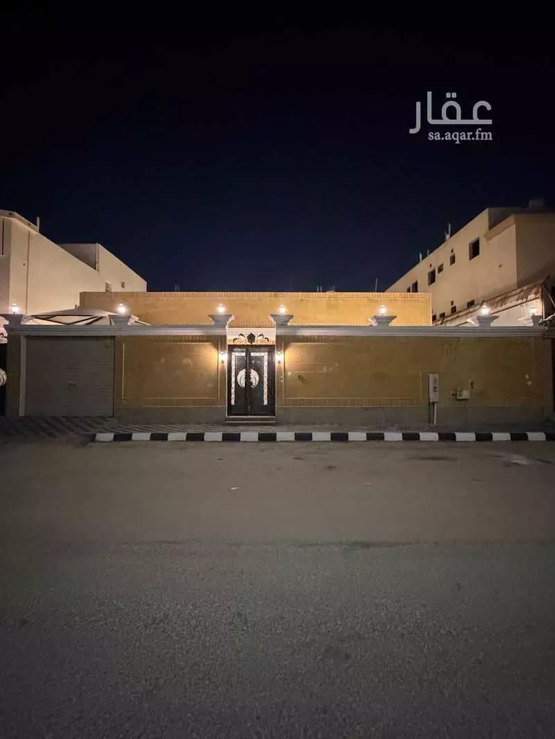 دور 6 غرف في ضاحية الملك فهد 3