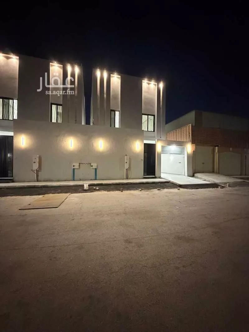 8 bedroom villa in Uhud, Eastern Province 4