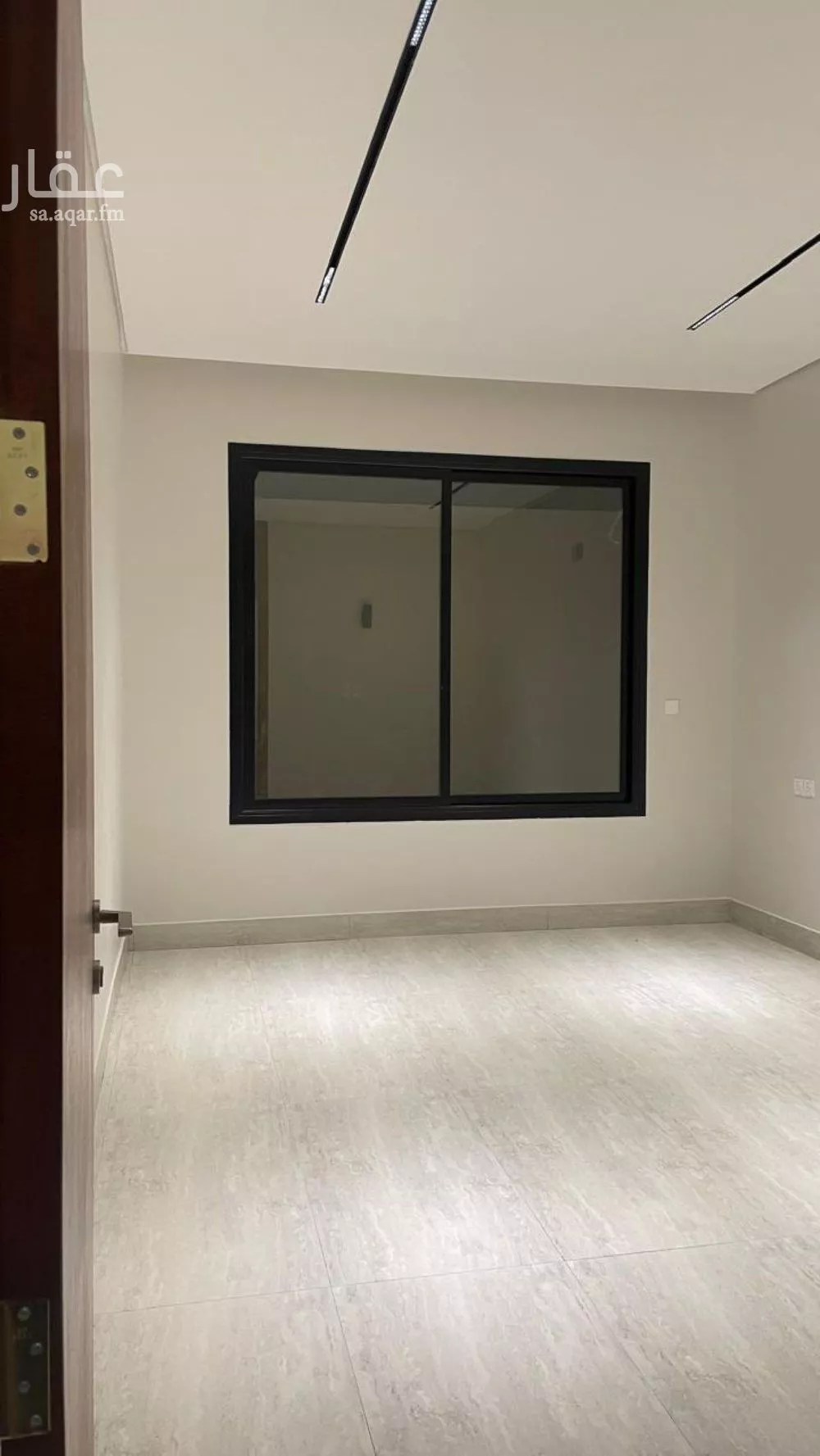 دور 3 غرف في العارض 1