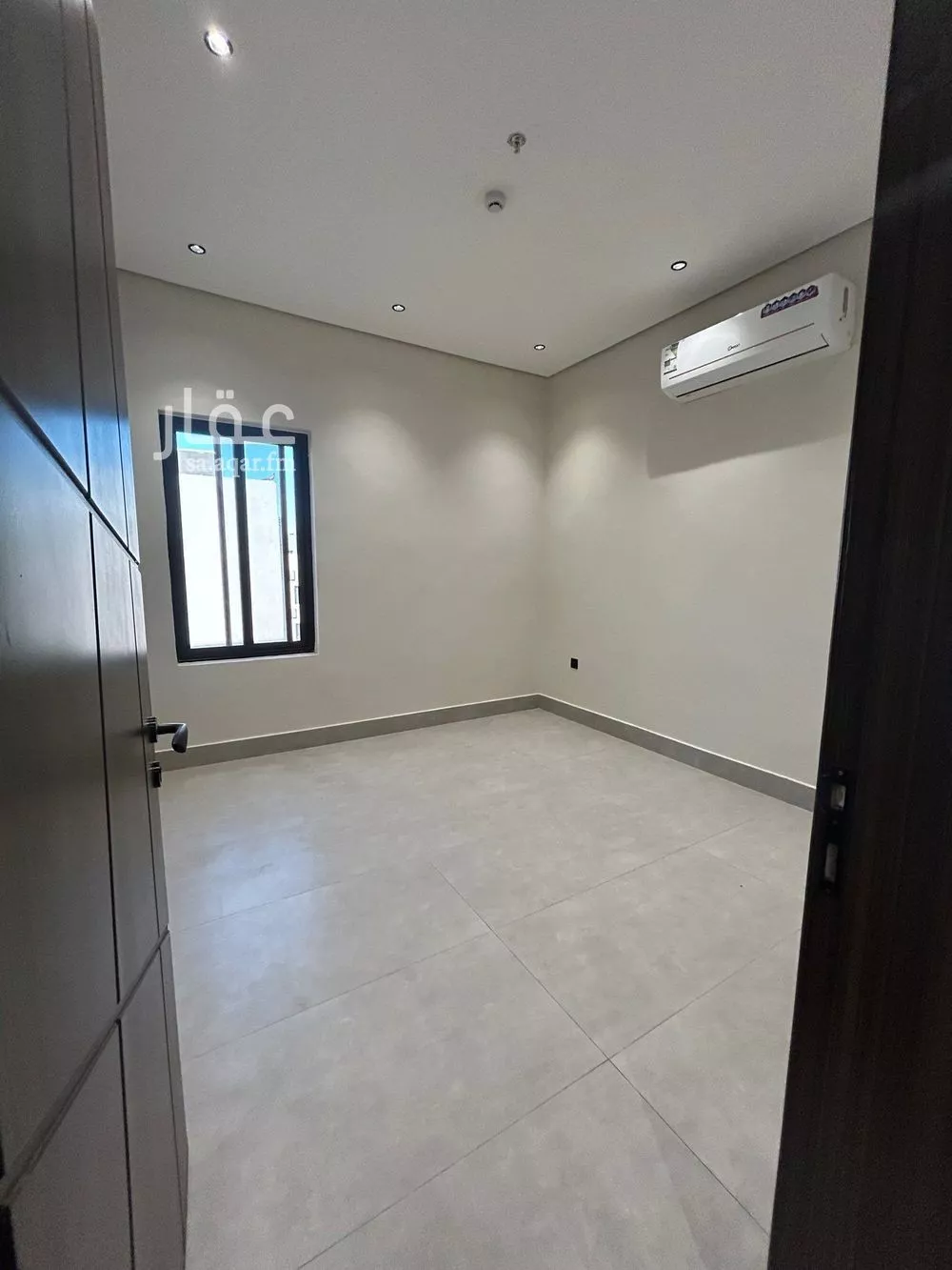 3 bedroom apartment in Al Hamra 4