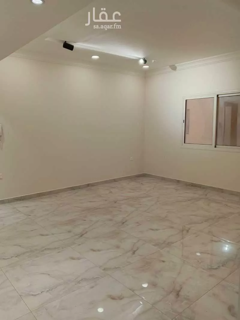3 bedroom apartment in Al Qusur, Eastern Province 8