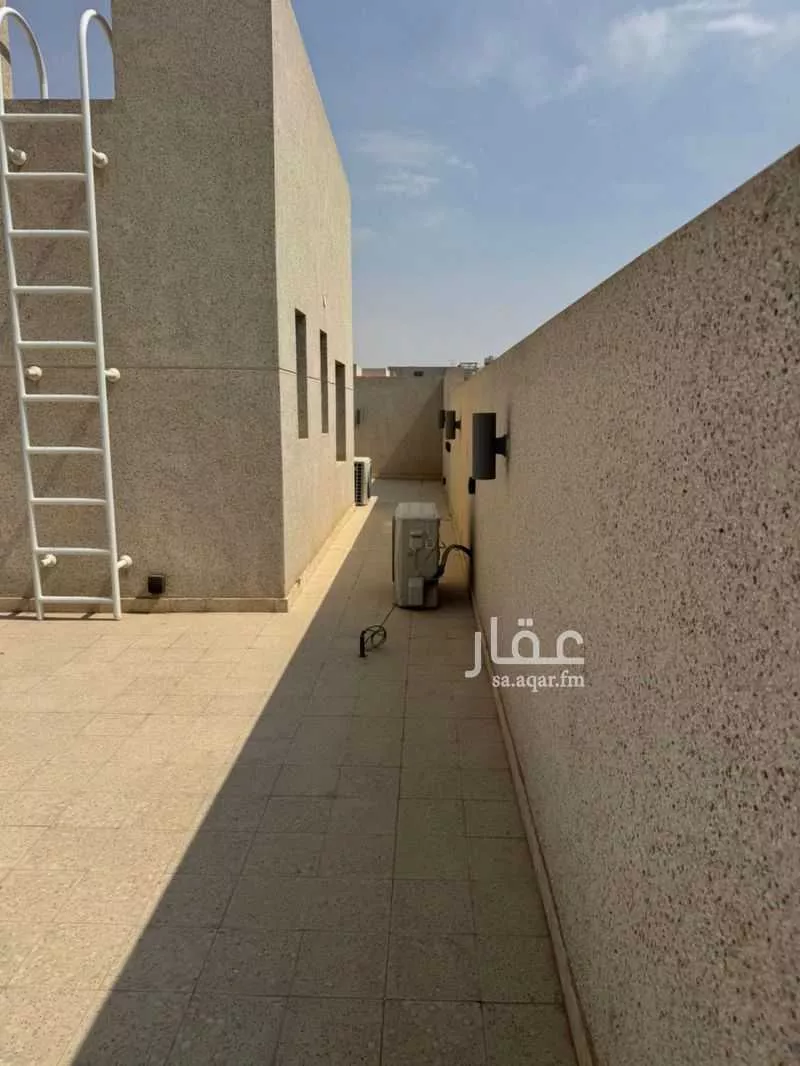 فيلا 5 غرف في المونسية 2