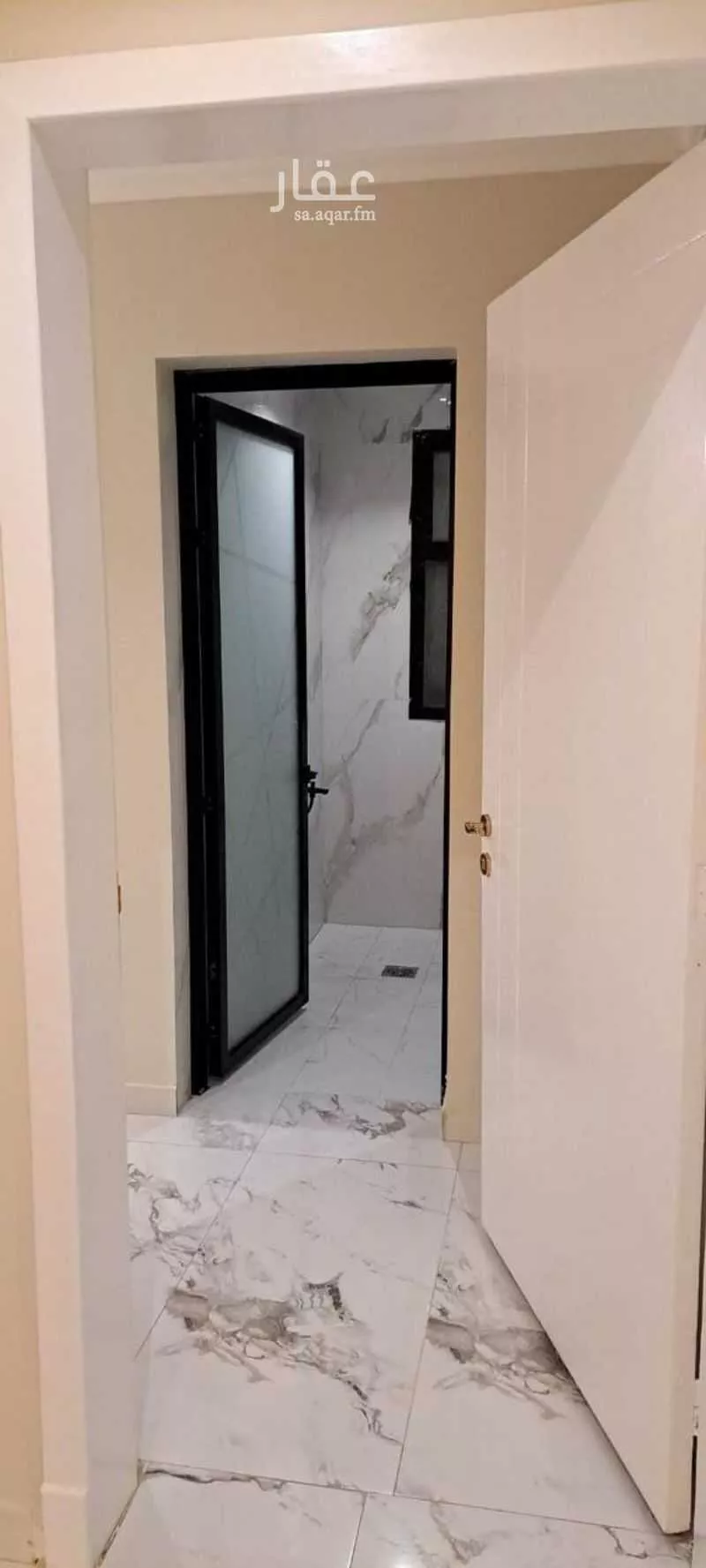 شقة 3 غرف في السيف 5