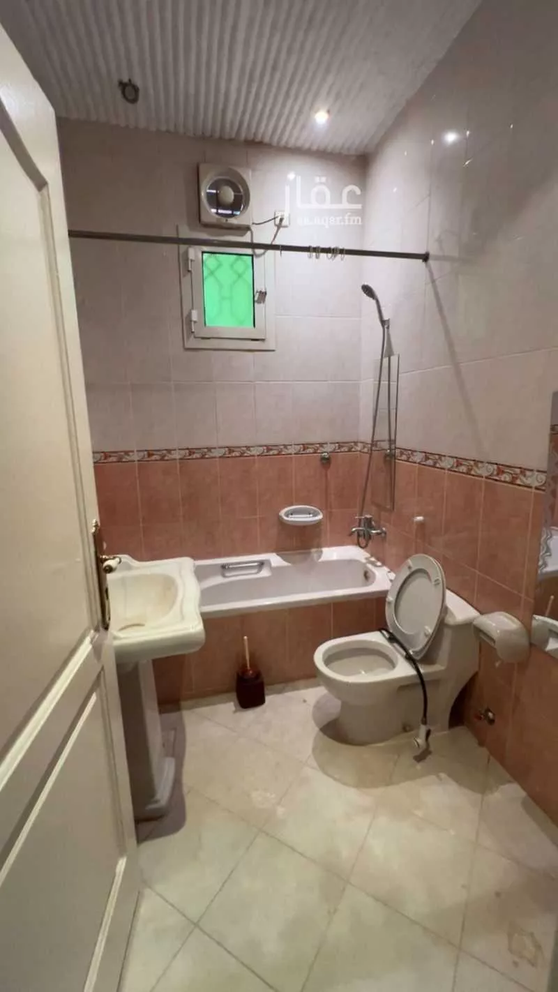 4 bedroom apartment in Al Naeem, Jeddah 9