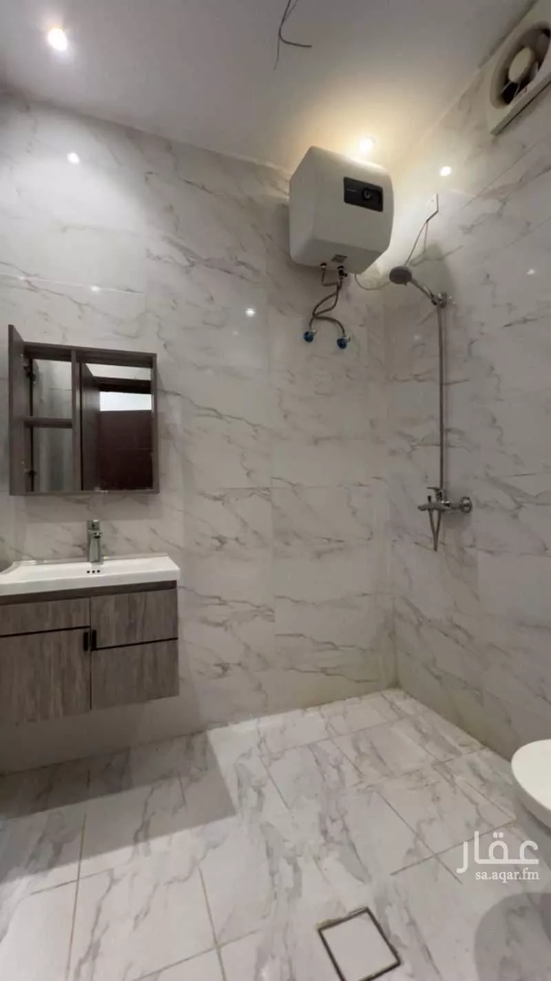 6 bedroom villa in Al Yaqout, Jeddah 12