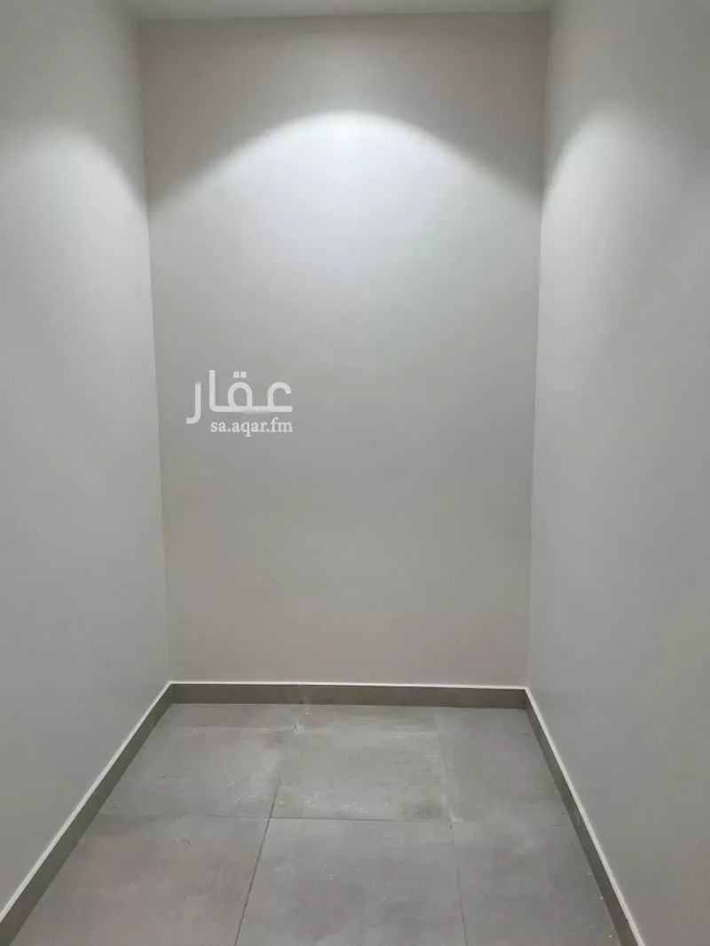 4 bedroom floor in Al Yaqout 4
