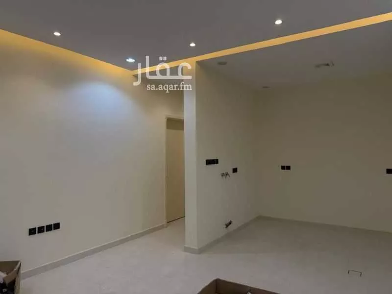3 bedroom floor in Dahiat Namar 5