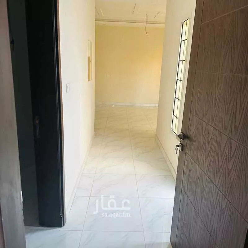 9 bedroom villa in Jeddah 2