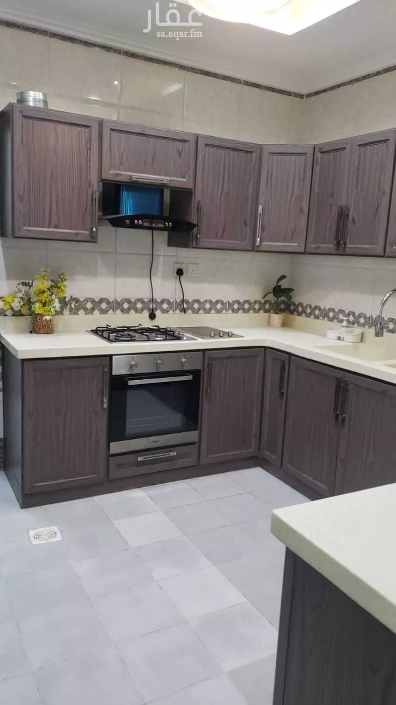 4 bedroom apartment in Al Safa 1