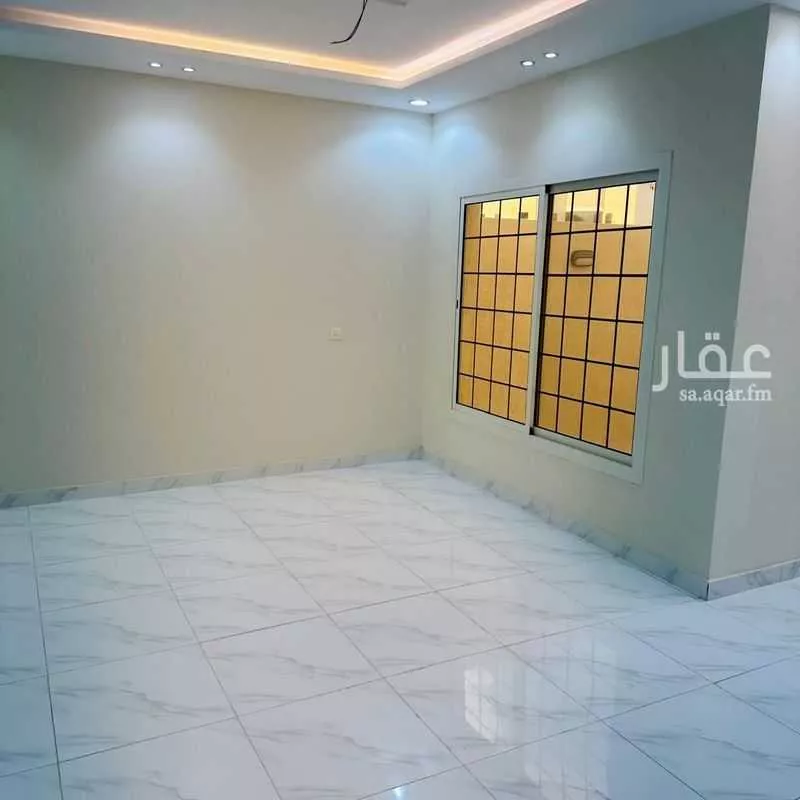 9 bedroom villa in Jeddah 1