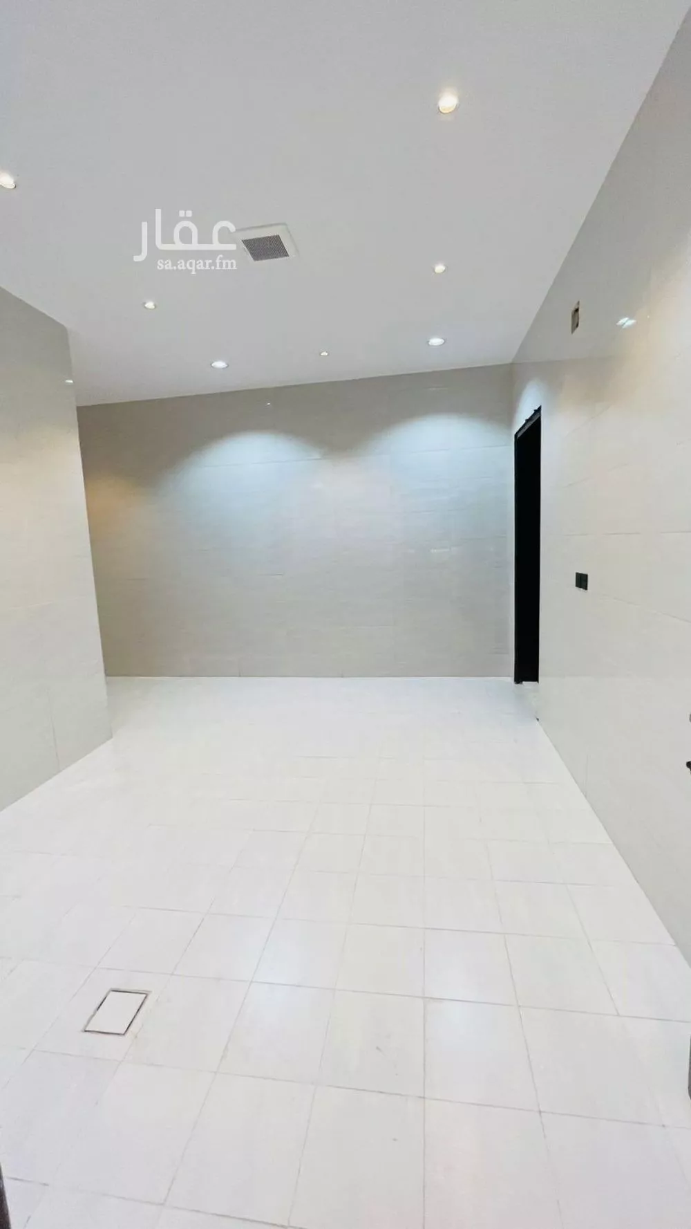 فيلا 5 غرف في العريجاء الغربية 5