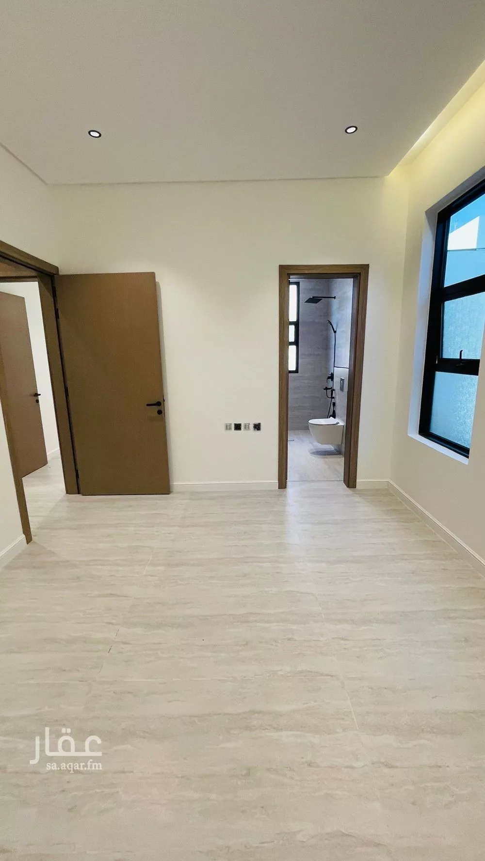 4 bedroom villa in As Suwaidi Al Gharabi, Riyadh 6