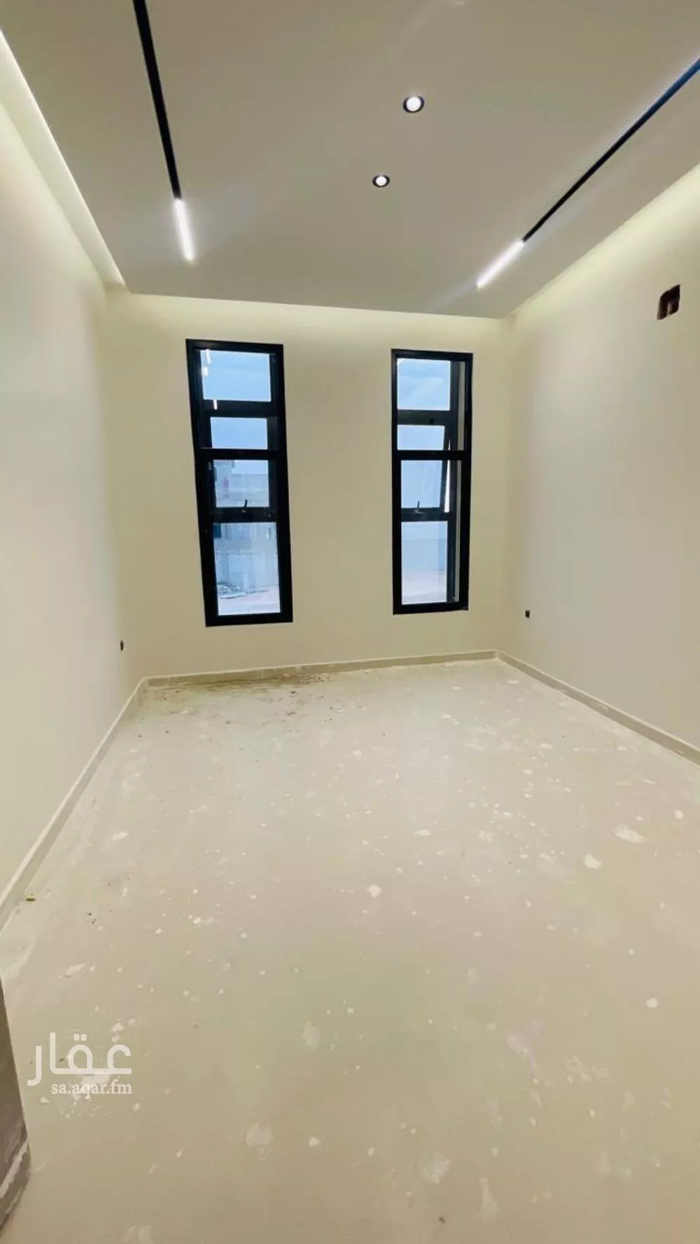 فيلا 5 غرف في الحزم 5