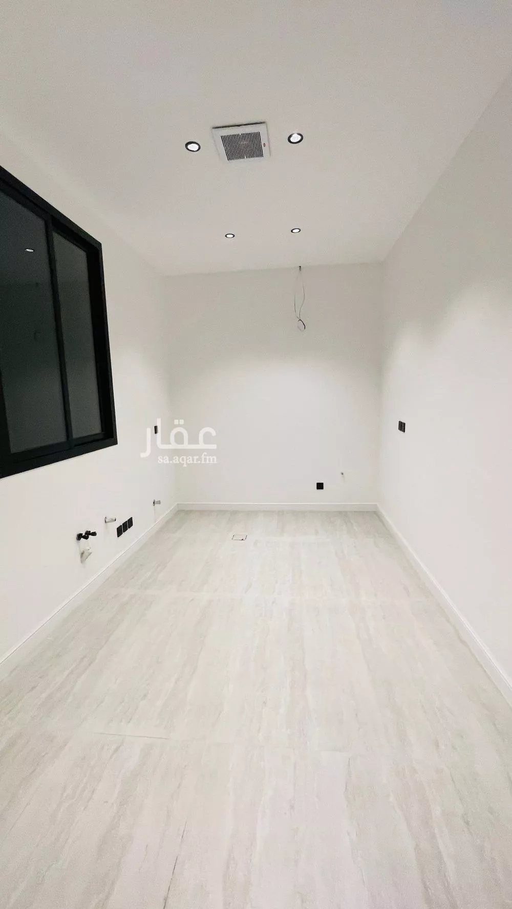 4 bedroom villa in As Suwaidi Al Gharabi, Riyadh 18